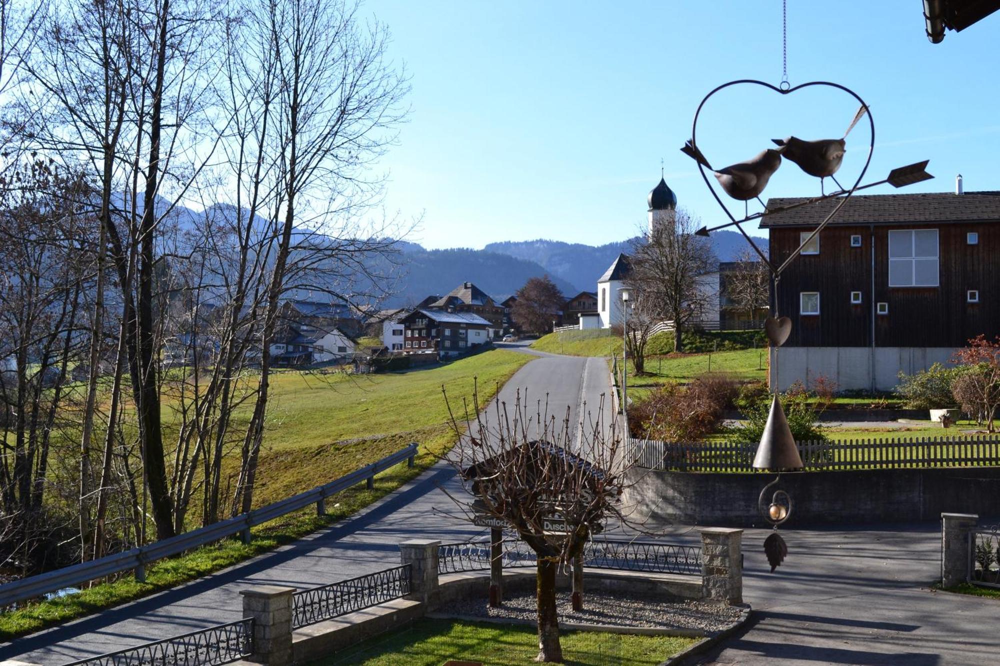 Gaestehaus-Pension Barbara Andelsbuch Exterior photo