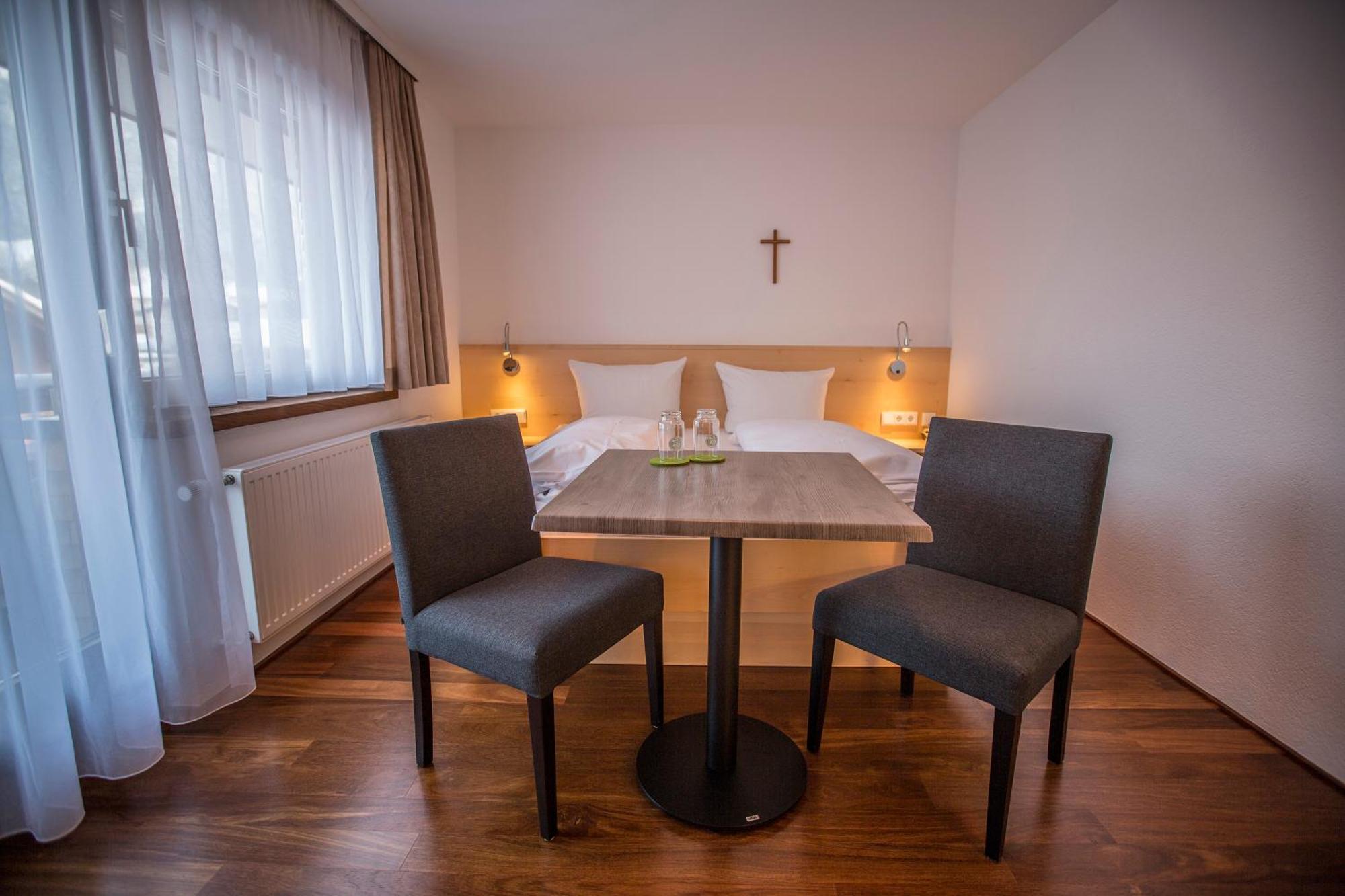 Gaestehaus-Pension Barbara Andelsbuch Room photo